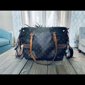Boho Louis Vuitton Totally GM Crossbody